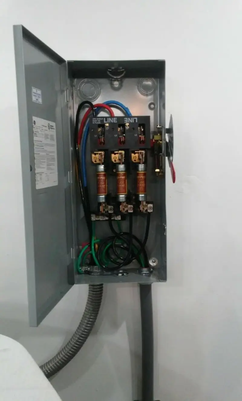 Three-phase disconnect switch installed for Electrical Wiring & Rewiring in Ojai